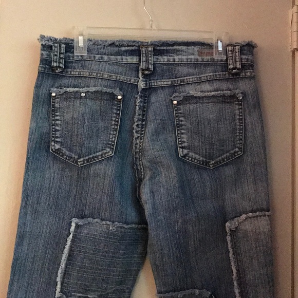 CJ Jeans Capris - Picture 3 of 8